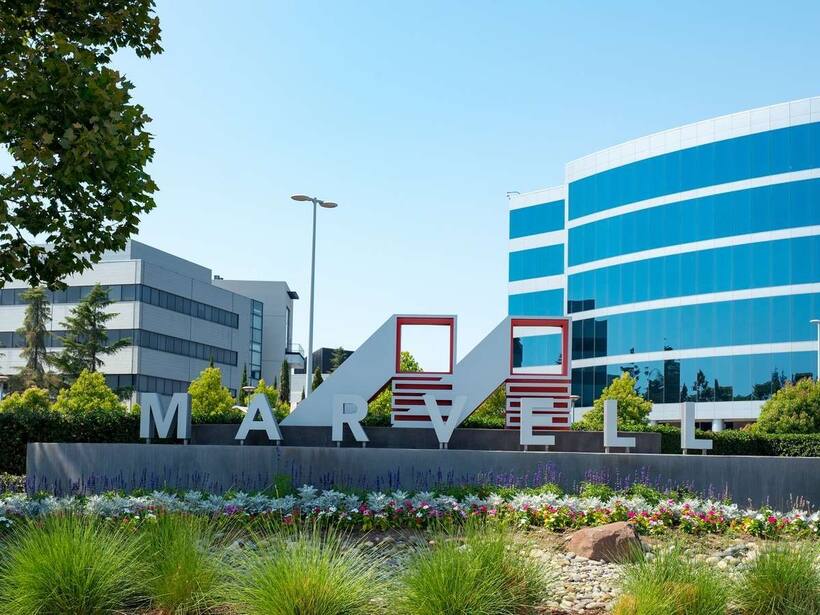 Marvell Technology Plunges Despite Q4 Earnings Beat, Analysts Downgrade Stock On Growing Competition – But Retail Sentiment Soars
