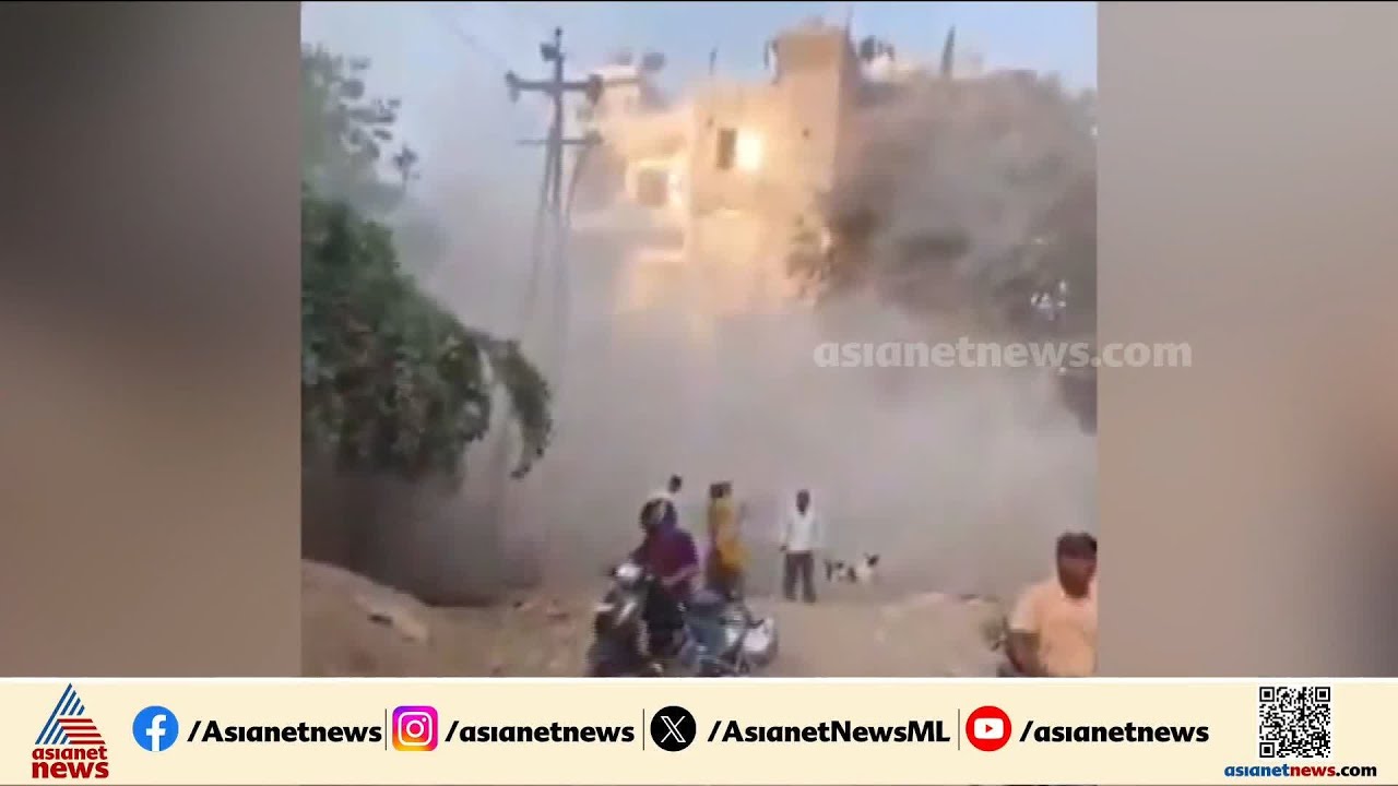 ദില്ലിയിൽ നാല് നില കെട്ടിടം തകർന്നുവീണു; ആളുകളെ നേരത്തെ ഒഴിപ്പിച്ചതിനാൽ ഒഴിവായത് വൻ ദുരന്തം