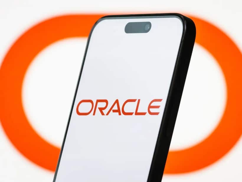 https://stocktwits.com/news articles/markets/equity/oracle stock surges on dramatically higher fy26 revenue growth guidance/chlXSuORb6d
