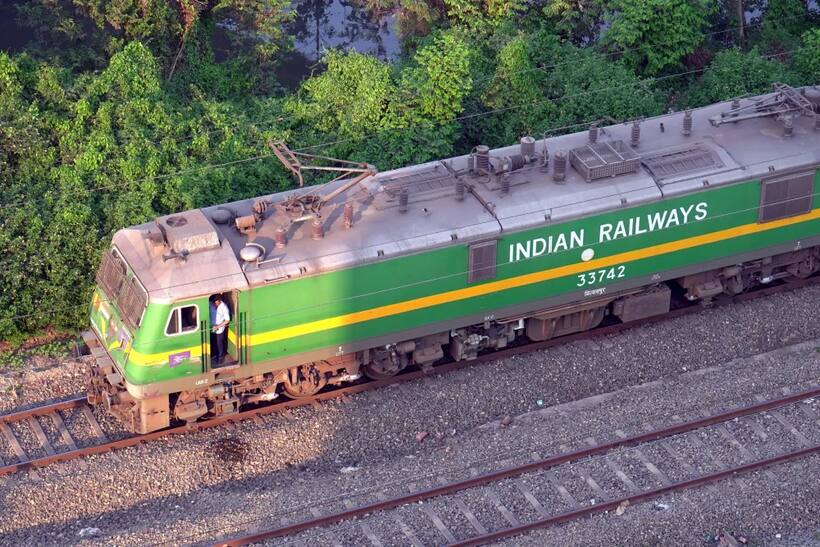 https://stocktwits.com/news articles/markets/equity/railway stocks bullish sebi ra sanyam vaish breakouts irctc irfc rvnl/chivUGwRbnj