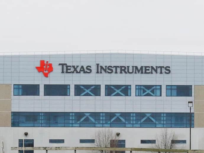 https://stocktwits.com/news-articles/markets/equity/texas-instruments-stock-jumps-on-solid-2025-q1-print-guidance/chQnMbxRbgs