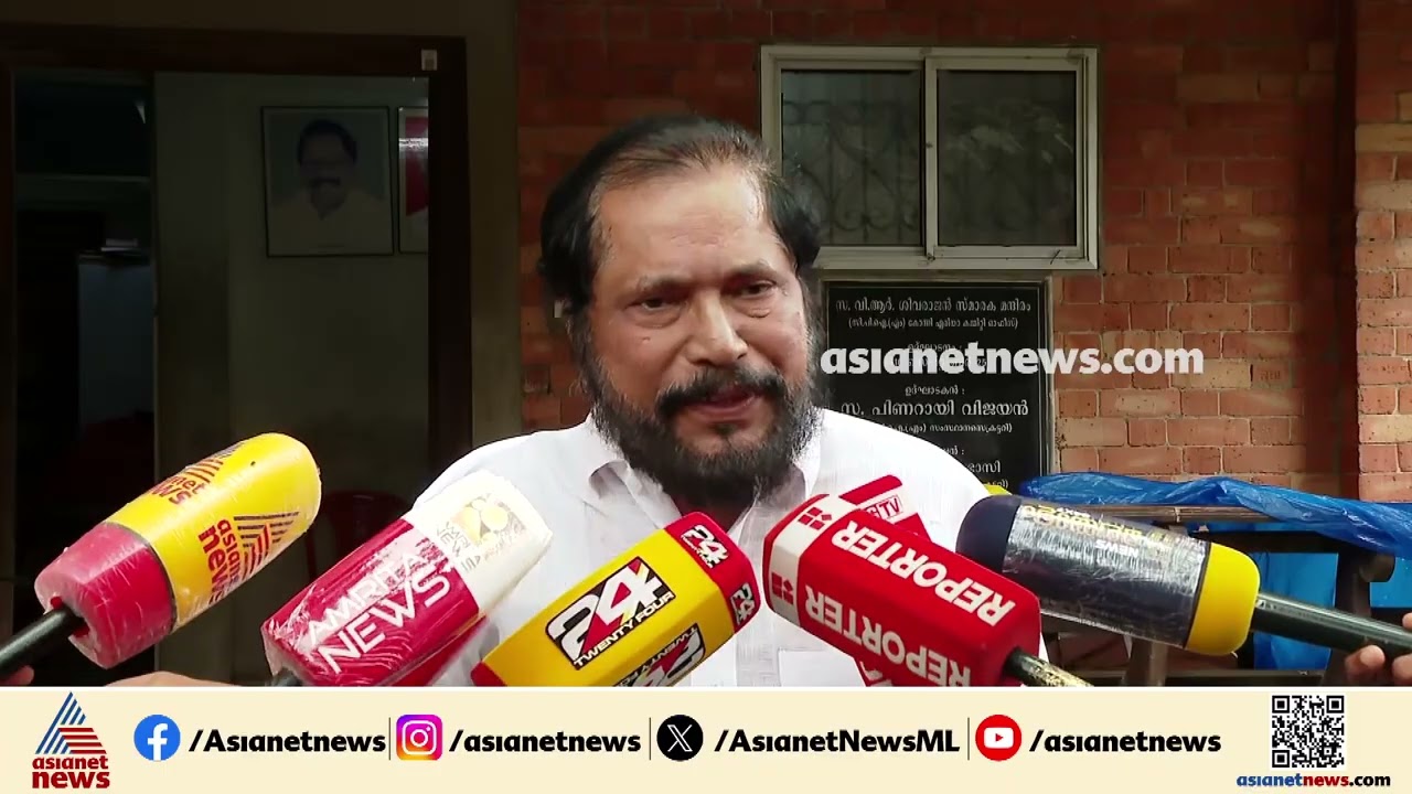 'സെലക്ട് ചെയ്ത് ഏറ്റവും ആള് കുറവുള്ള ക്യാമ്പുകൾ മാത്രമാണ് മുഖ്യമന്ത്രി സന്ദർശിച്ചത്'