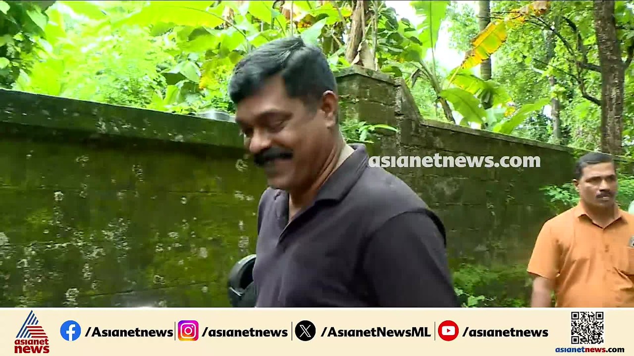 അത് കുറുപ്പല്ല!!! വ്യാജ പ്രചരണം കേരളാ പൊലീസ് അന്വേഷിക്കും | Sukumara Kurup | Kerala Police| Thrissur