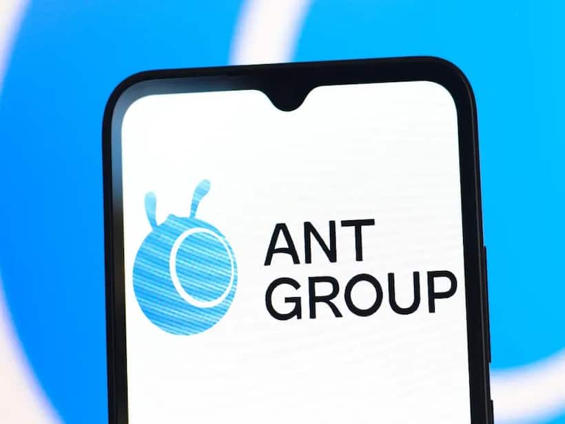 https://stocktwits.com/news articles/markets/equity/ant group buys 55 percent stake in bright smart securities/chQUP3ARbh8