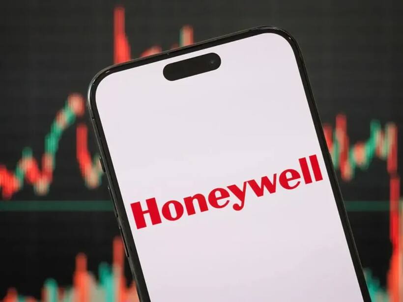 https://stocktwits.com/news-articles/markets/equity/honeywell-q1-earnings-preview-wall-street-gauges-tariff-impact-updates-on-split/chQxoXKRbhB
