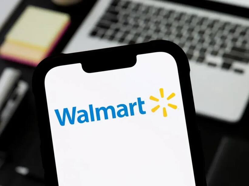 Walmart, JPMorgan Tie-Up For Better Payments On Marketplace Platform: Retail Sentiment Lags