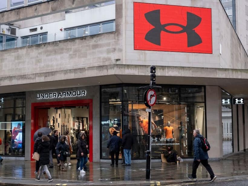 Under Armour Stock In Focus Ahead Of Q3 Earnings: Retail’s Bullish