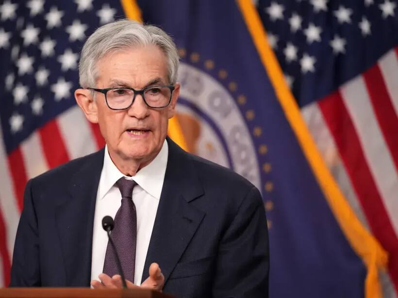 https://stocktwits.com/news articles/markets/equity/powell meets trump stresses monetary policy decisions will be based on objective and non political analysis/ch0AwLkRbt6