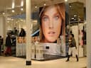 Estee Lauder Gets New Makeup Division Head, Price Target Boost: Stock Climbs, But Retail Unmoved
