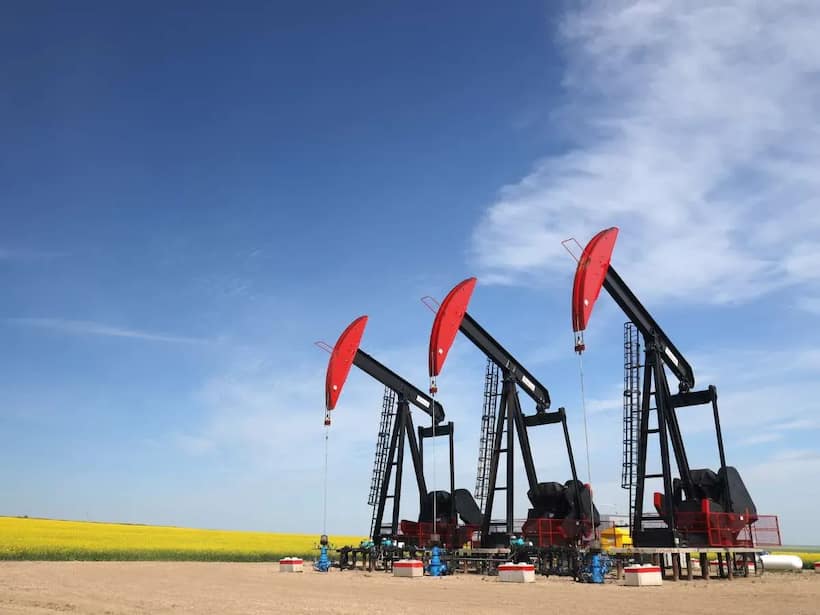 https://stocktwits.com/news articles/markets/equity/oil climbs as israel iran tensions mount goldman sachs warns of 100 per barrel risk/chln0piRRRc