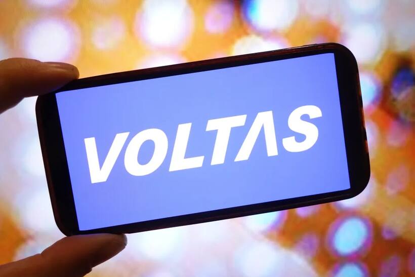 https://stocktwits.com/news articles/markets/equity/voltas shares set for breakout sebi ra krishna pathak sees upside above 1270/chifQyoRbkc
