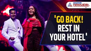 Neha Kakkar Cries on Stage After Arriving Three Hours Late at Melbourne Concert; Crowd Reacts
