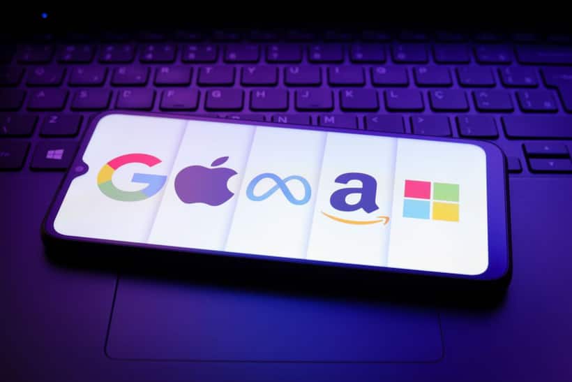 Alphabet, Microsoft, Tesla, Meta And Apple To Report Next Week: Stocktwits Poll Finds Majority Of Retailers Bet On Continued Magnificent 7 Outperformance