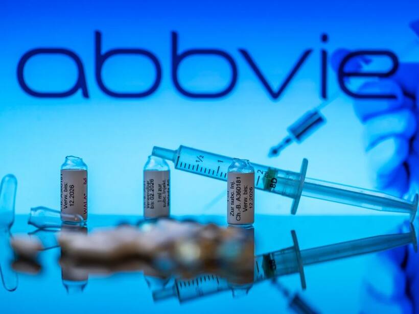 https://stocktwits.com/news articles/markets/equity/abbvie announces fda approval for expanded treatment scope for mavyret/chla6hrRb6c