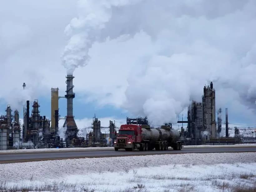 https://stocktwits.com/news articles/markets/equity/wildfires in alberta slash canada s oil output by nearly 350 000 barrels per day/chkrTRsRbvJ