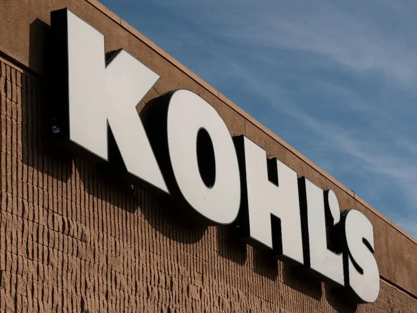 https://stocktwits.com/news articles/markets/equity/kohls stock jumps on q1 earnings beat reaffirmed guidance/ch0AAcpRbtr