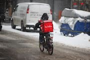 DoorDash Gets A Boost From Benchmark, Retail Investors Improve Their Expectations