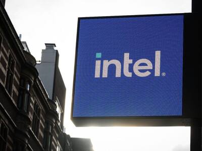 https://stocktwits.com/news-articles/markets/equity/intel-retail-traders-buzz-over-reported-foundry-job-cuts/chlrr9PRRc1