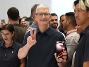 Apple iPhone Shipments Rose 1.5% in Q2, China Downturn Offset By Growth In Emerging Markets: IDC
