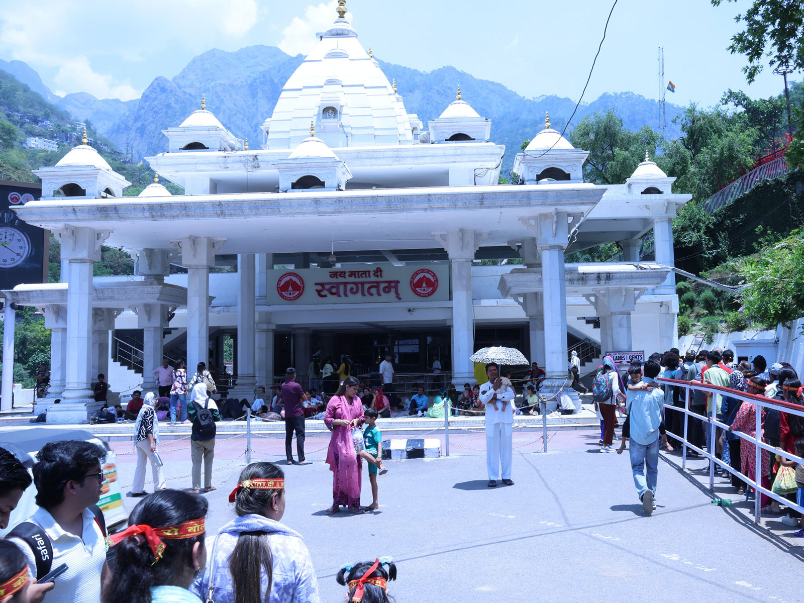 Vaishno Devi fake silver row: Court summons J&K Crime Branch officer