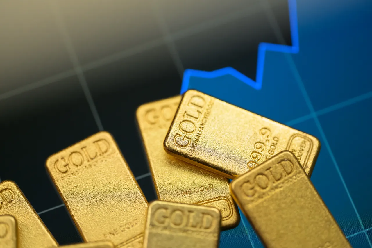 This Gold ETF Sees Best Day In Nearly Four Years As Treasury Yields Drop On Bessent's Bond Buyback Move