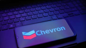 Chevron Acquires 5% Stake in Hess as Retail Sentiment Boosts