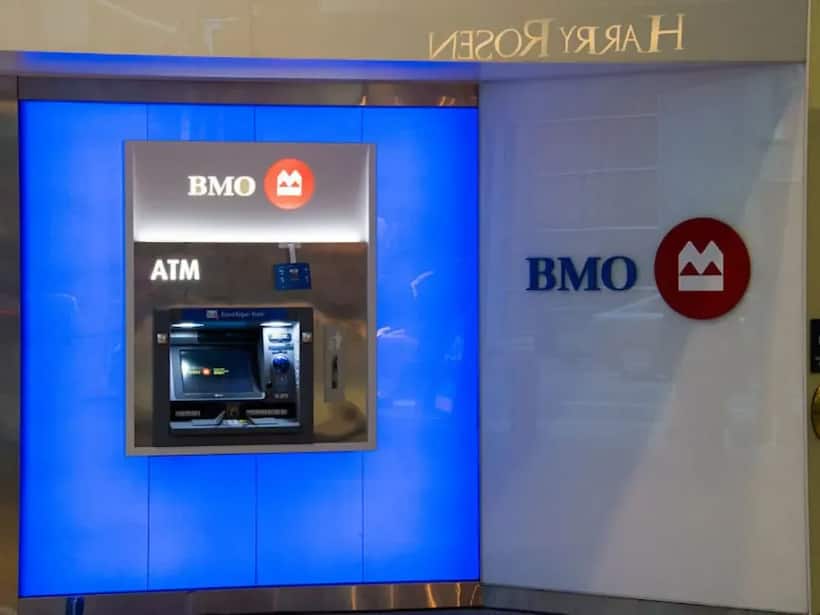 https://stocktwits.com/news articles/markets/equity/bank of montreal stock on retail radar after q2 profit beat dividend raise retail s extremely bullish/ch0AQXgRbtR