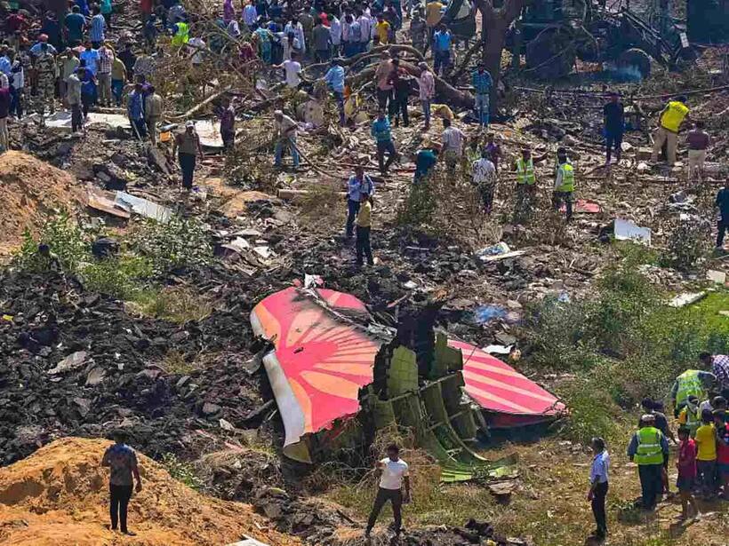 https://stocktwits.com/news articles/markets/equity/air india disaster insurers could reportedly face historic crash payout of up to 475 m/chlYqqPRRTZ