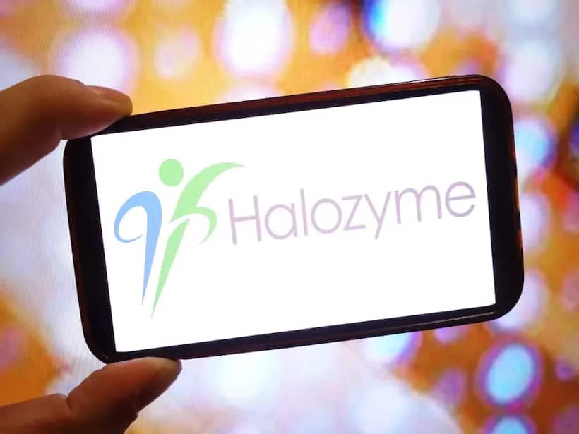 https://stocktwits.com/news-articles/markets/equity/halozyme-sues-merck-over-keytruda-formulation/chQFJCpRbWB