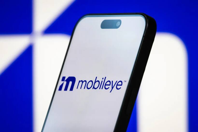 https://stocktwits.com/news articles/markets/equity/mobileye shorts drop q1 earnings retail sentiment bearish/chi5ZQkRbKE