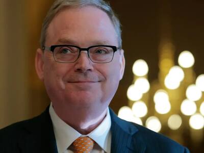https://stocktwits.com/news-articles/markets/equity/trump-administration-nearing-three-trade-deals-despite-tariff-ruling/ch0AtxoRbtv