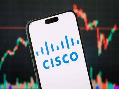 Cisco Stock Jumps After Upgrade, Price Hikes From Wall Street On Q3 Earnings Beat – Retail Mood Exuberant 