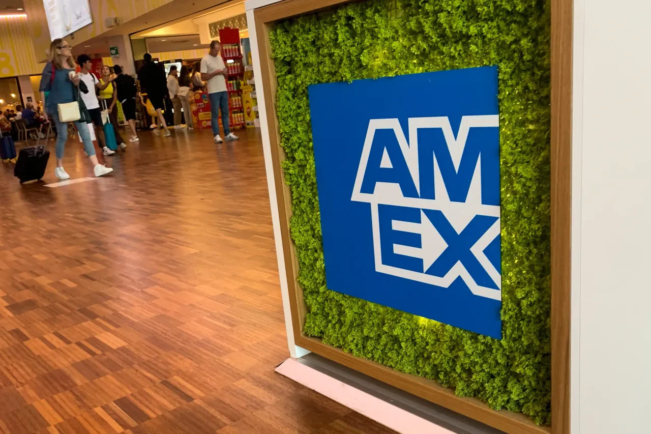 Amex Pledges ‘Largest Investment Ever’ To Platinum Cards Revamp Following JPMorgan Sapphire Relaunch