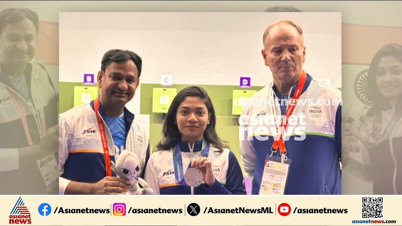 ചരിത്ര വെള്ളി ഗുരുവിന്; ഫീസ് വാങ്ങാതെ പഠിപ്പിച്ച ഗുരുവിന് മെഡൽ സമർപ്പിച്ച് വിദർശ