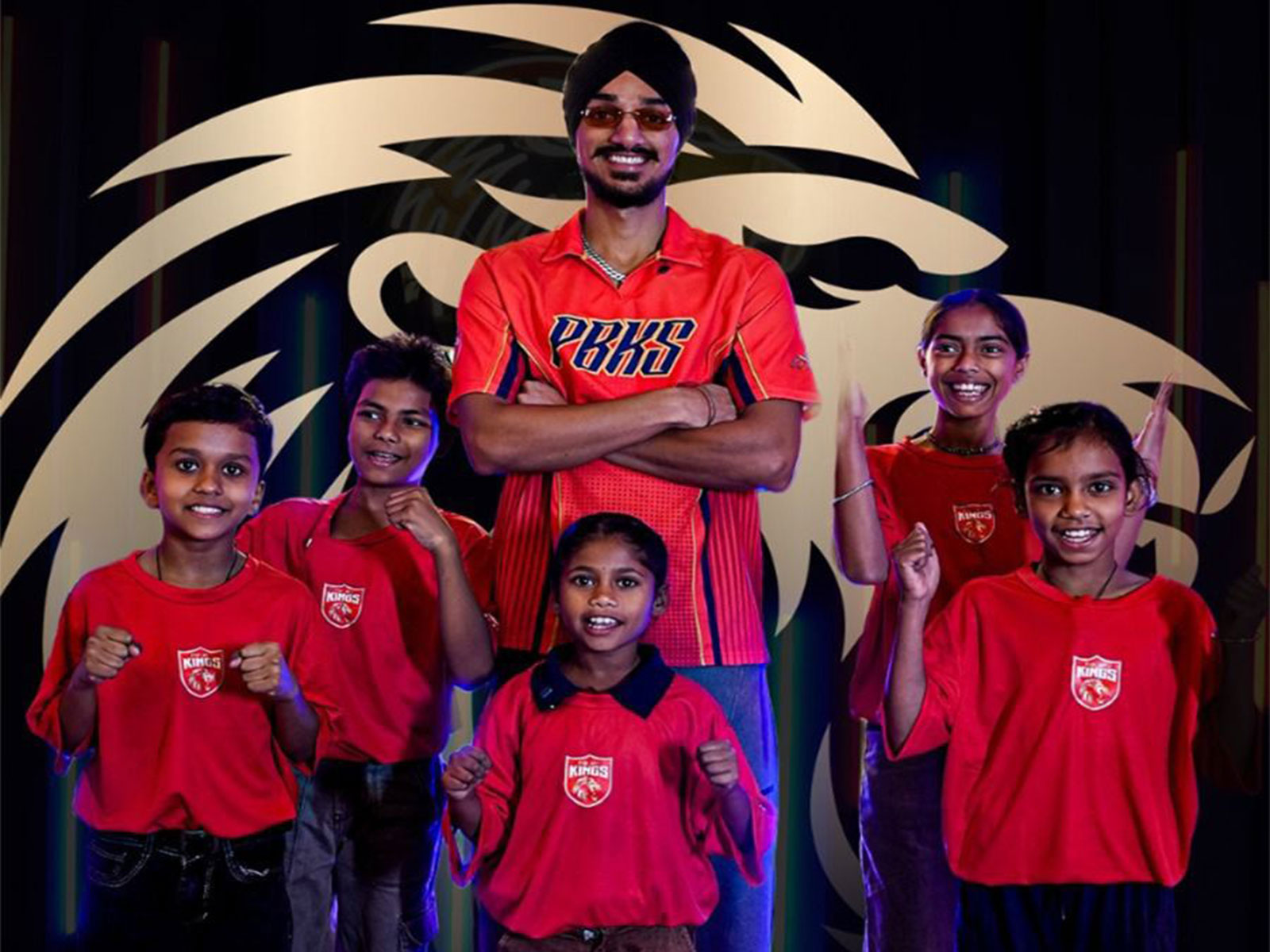 Arshdeep Singh answers tough questions from kids in heartwarming meet