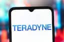 Teradyne’s Stock Jumps After Report Links Its Tech To Amazon’s Vulcan Robot – Retail Turns Bullish