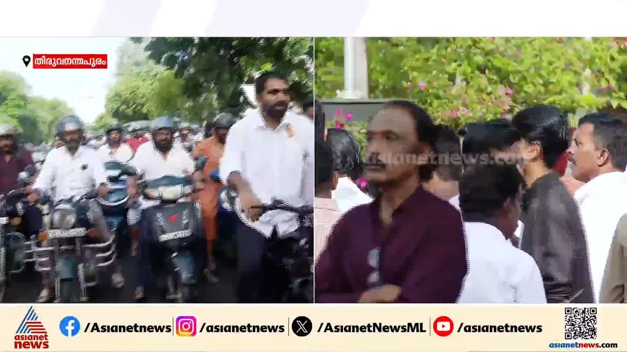 വെറൈറ്റിയായി ചാണ്ടി ഉമ്മന്റെ വരവ്; സത്യപ്രതിജ്ഞയ്ക്ക് എത്തിയത് സെെക്കിളിൽ