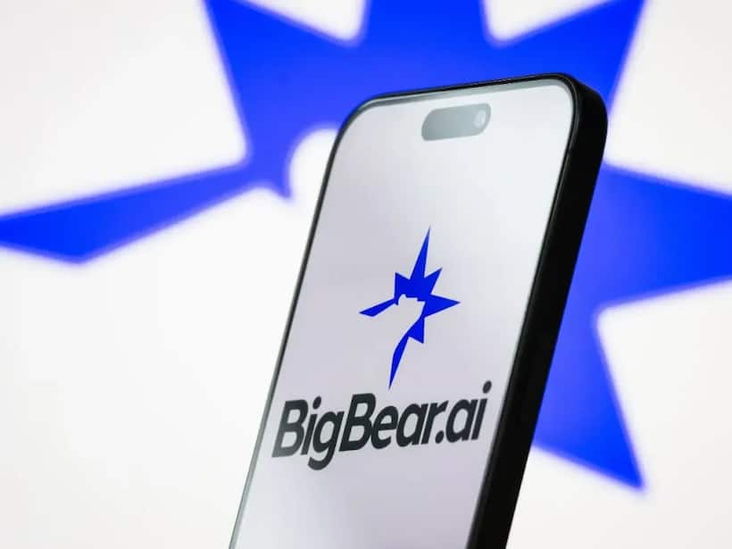 https://stocktwits.com/news articles/markets/equity/bigbear ai and analogic integrate ai with ct scanners for airports/chl7ARtRbzq