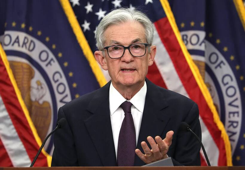 https://stocktwits.com/news articles/markets/equity/fed says early to assess impact of trump tariffs on inflation/chlxFWoRRPu