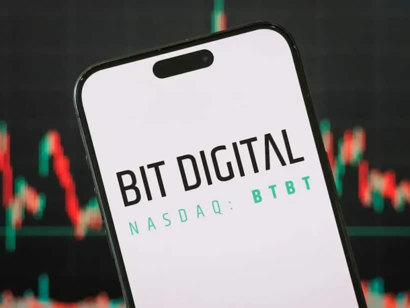 https://stocktwits.com/news articles/markets/equity/bit digital to build new ai data center in north carolina/chkYTVFRbH4
