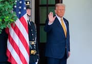 Trump Schedules Rare Fed Visit As Tensions With Powell Simmer