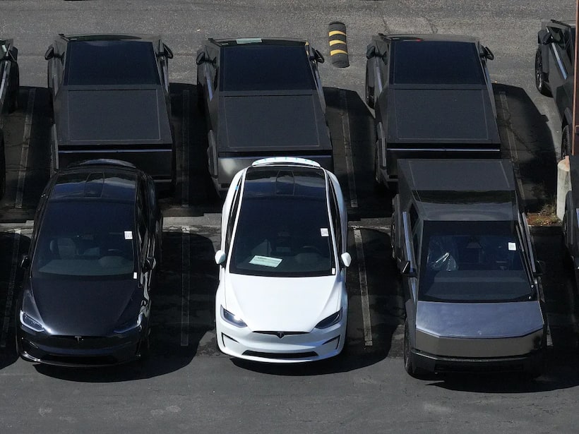 https://stocktwits.com/news articles/markets/equity/tesla set for another poor quarter of deliveries says wells fargo/chlXqGGRb6j