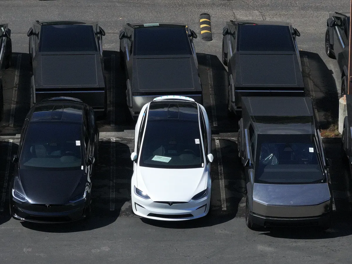 https://stocktwits.com/news-articles/markets/equity/tesla-set-for-another-poor-quarter-of-deliveries-says-wells-fargo/chlXqGGRb6j