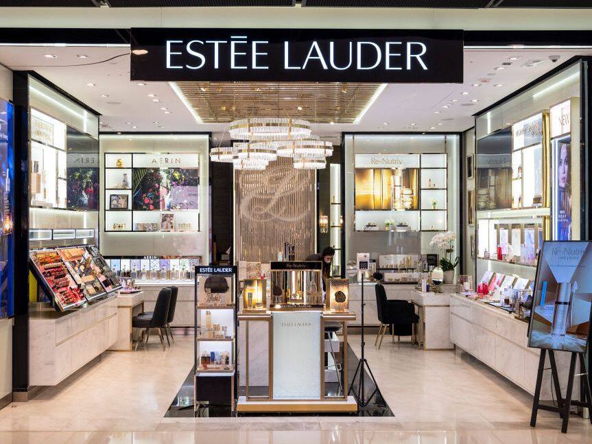 Estee Lauder Stock Dives Amid Plans To Cut Upto 7,000 Jobs, Lower Revenue Outlook, But Retail’s Hopeful