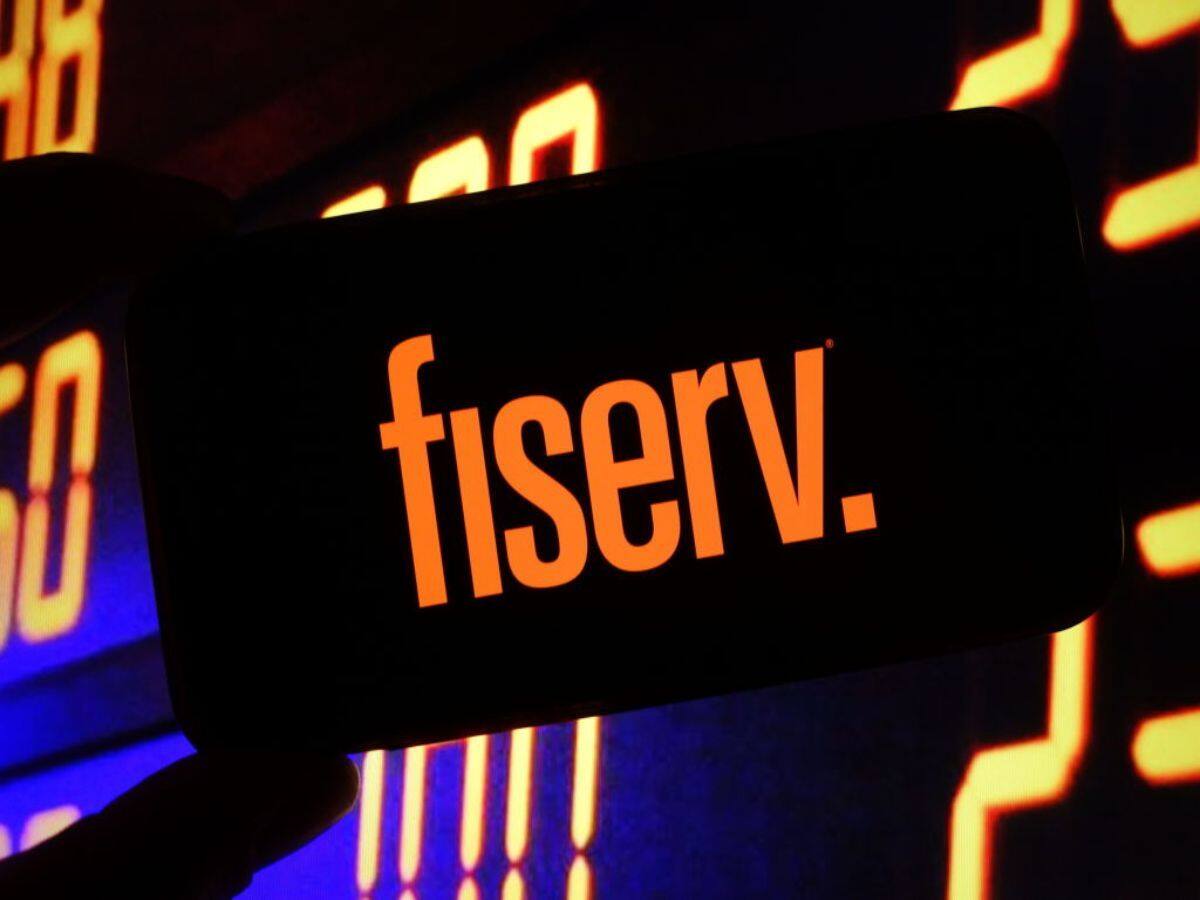 Fiserv Stock Hits All-time High After Q4 Profit Beat: Retail Sees Further Upside