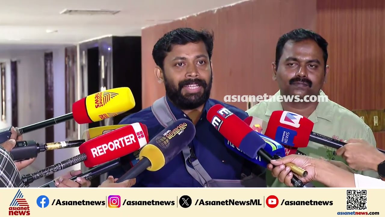 'കൊലക്കേസ് പ്രതിയോട് പെരുമാറുന്നതുപോലെ  ഡിവൈഎഫ്ഐ പ്രവർത്തകരെ വേട്ടയാടാനാണ് പൊലീസ് ശ്രമിക്കുന്നത് '