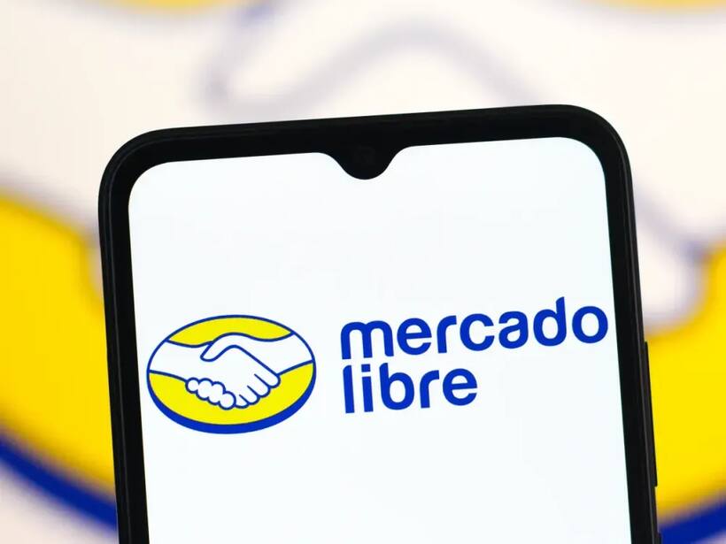 https://stocktwits.com/news articles/markets/equity/mercado libre beats q1 revenue estimates/chifapzRbjU