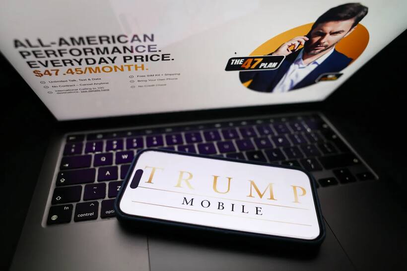 https://stocktwits.com/news articles/markets/equity/trump organization enters telecom market touts us made phone/chlntPmRRR8