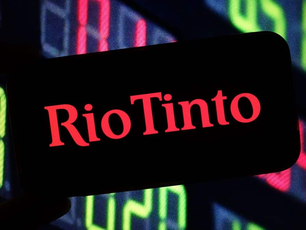 Rio Tinto Stock Rises After It Signs New Solar, Battery Power Agreements: Retail Sentiment Improves