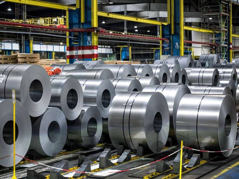 ArcelorMittal Stock Gains Despite Q4 Revenue Miss As Steel Demand Outlook Improves, But Retail Sentiment Sours